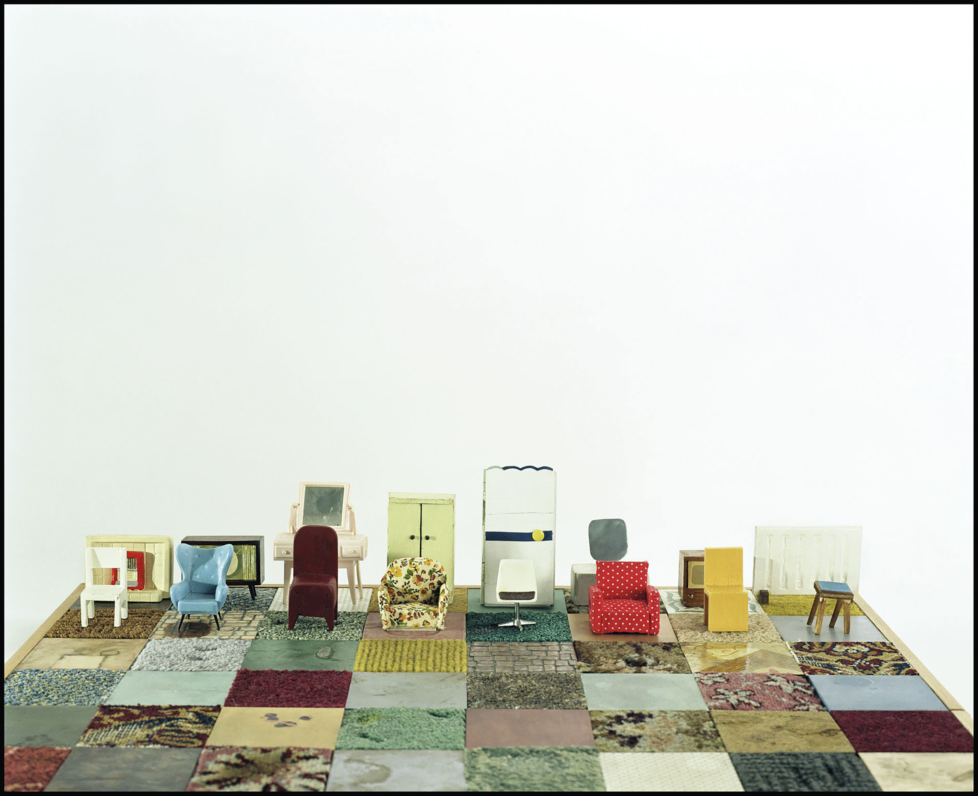 RACHEL WHITEREAD (b. 1963) , Modern Chess Set Christie's